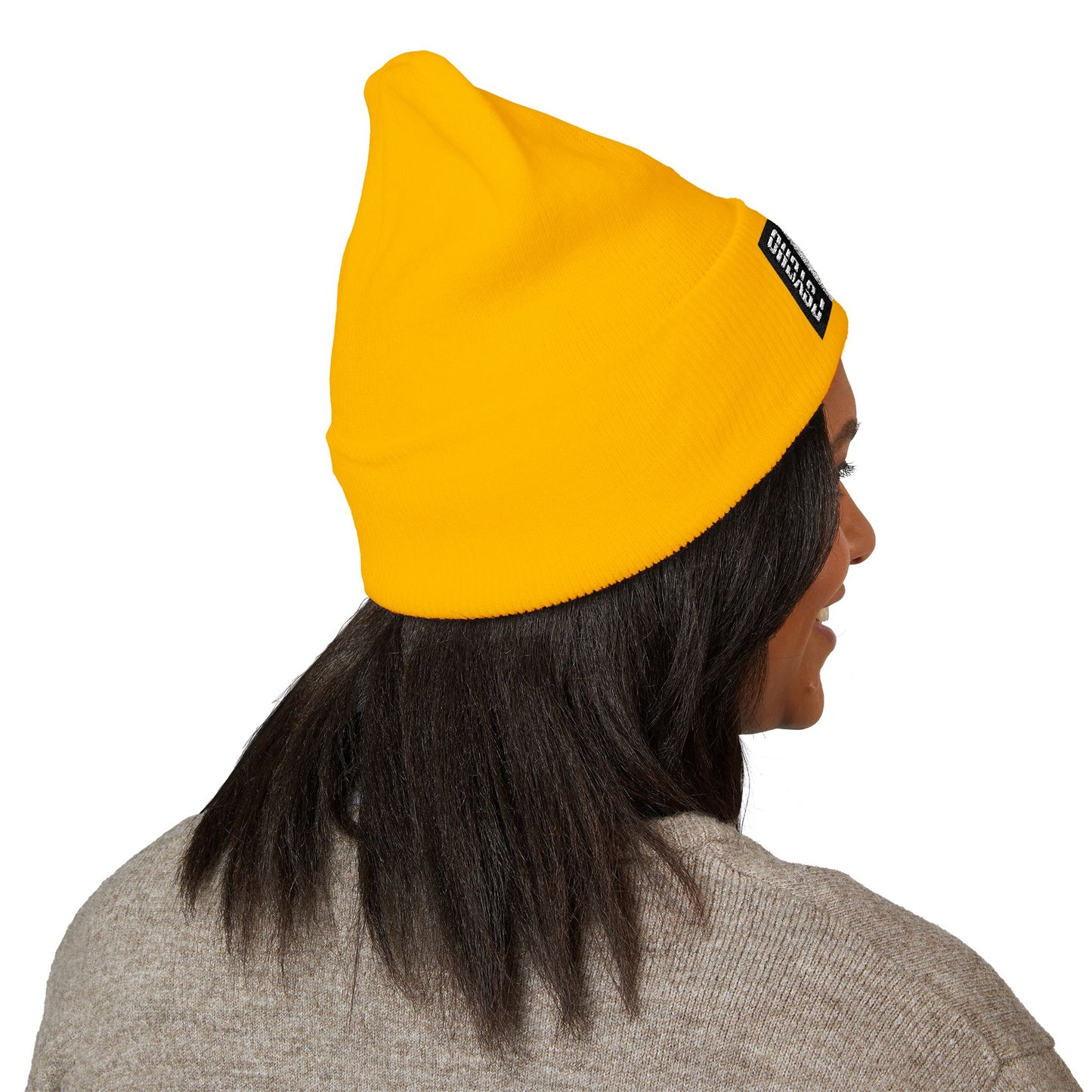Embroidered Cuffed Beanie with Heart Design - Cozy Winter Accessory, Perfect Gift for Friends, Unisex Hat, Streetwear Fashion