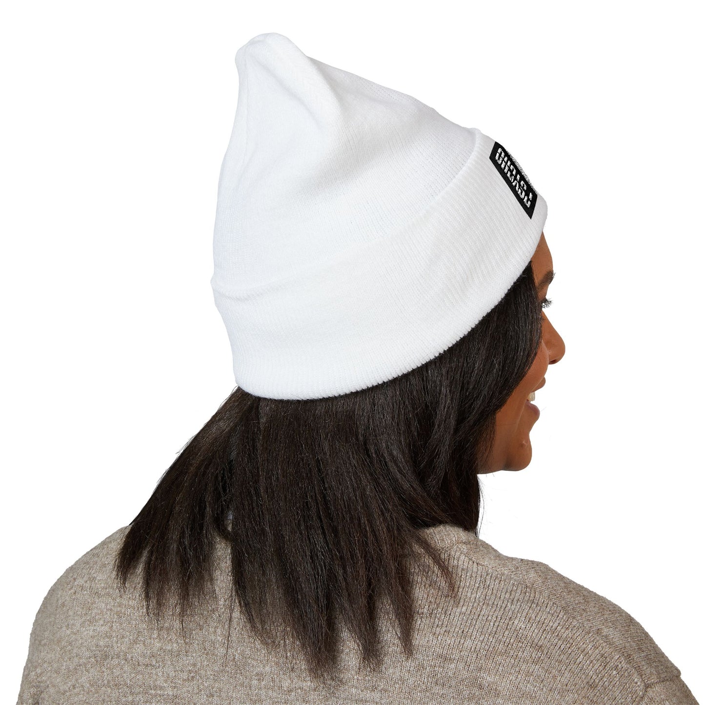 Embroidered Cuffed Beanie with Heart Design - Cozy Winter Accessory, Perfect Gift for Friends, Unisex Hat, Streetwear Fashion