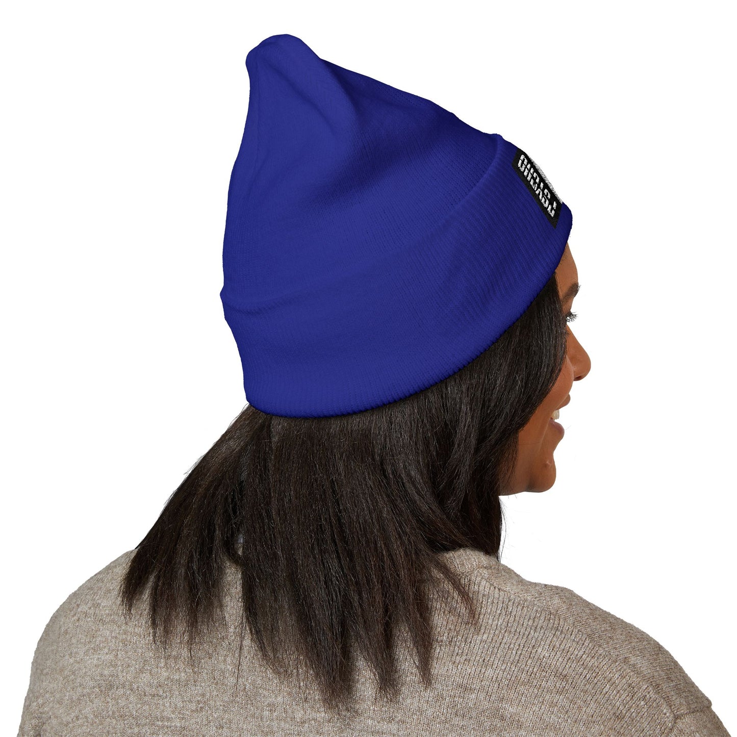 Embroidered Cuffed Beanie with Heart Design - Cozy Winter Accessory, Perfect Gift for Friends, Unisex Hat, Streetwear Fashion