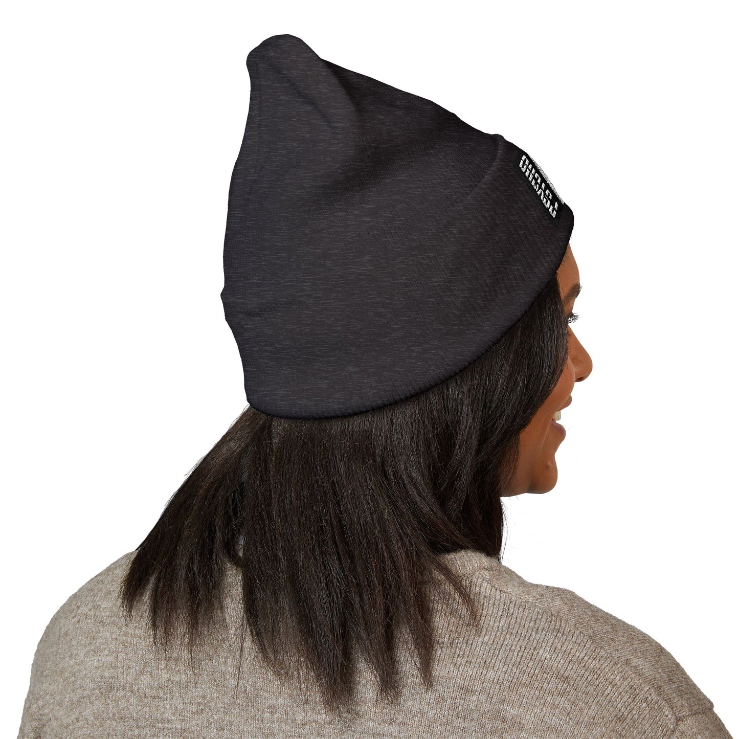 Embroidered Cuffed Beanie with Heart Design - Cozy Winter Accessory, Perfect Gift for Friends, Unisex Hat, Streetwear Fashion