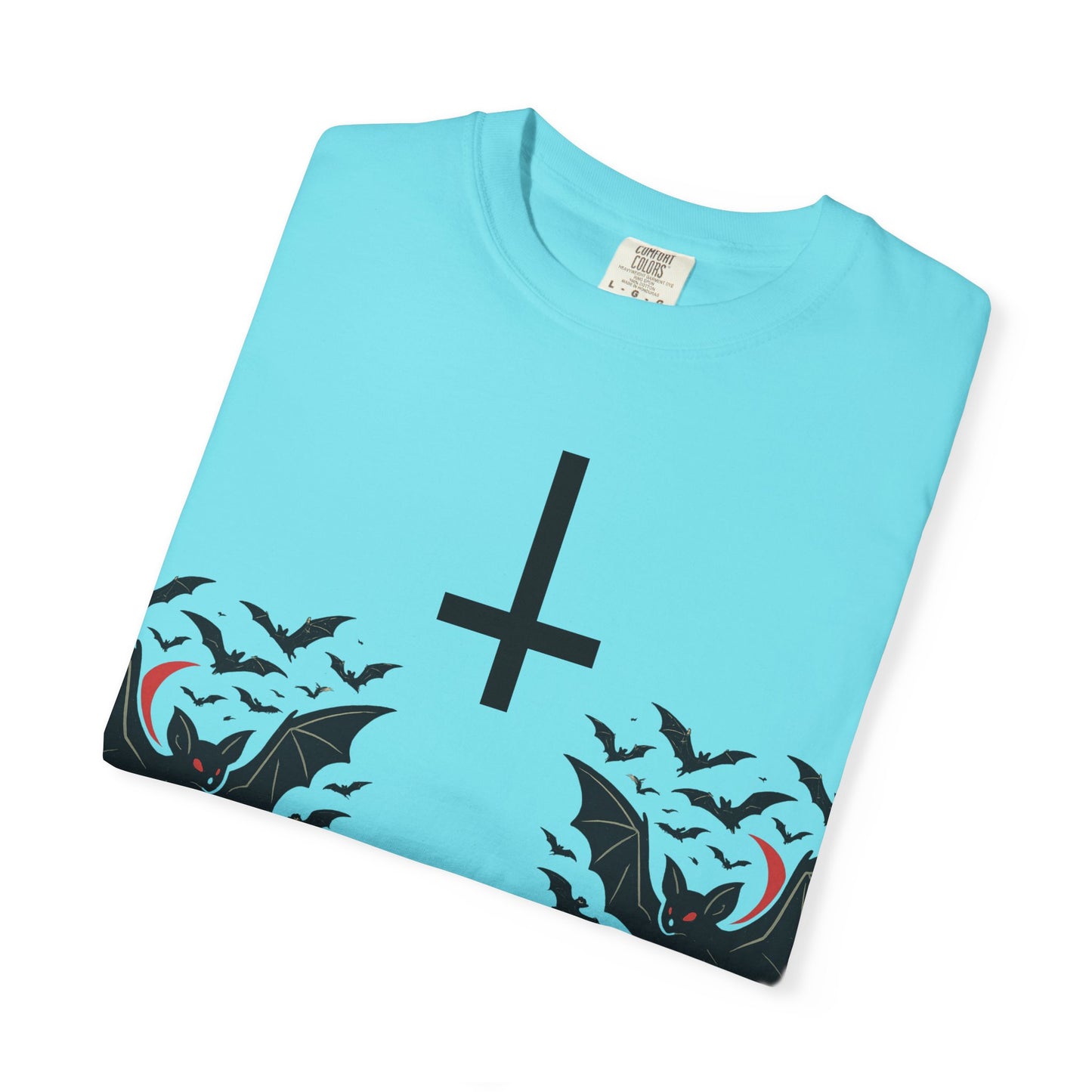 Gothic Bat T-Shirt - Unisex Vibe, Perfect for Halloween, Alternative Fashion, Graphic Tee, Gift for Him/Her/Nonbinary