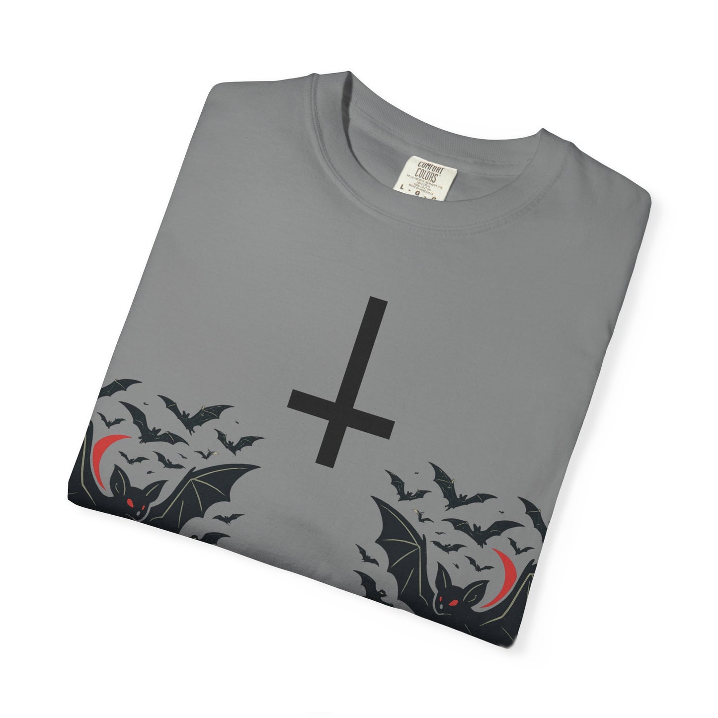 Gothic Bat T-Shirt - Unisex Vibe, Perfect for Halloween, Alternative Fashion, Graphic Tee, Gift for Him/Her/Nonbinary