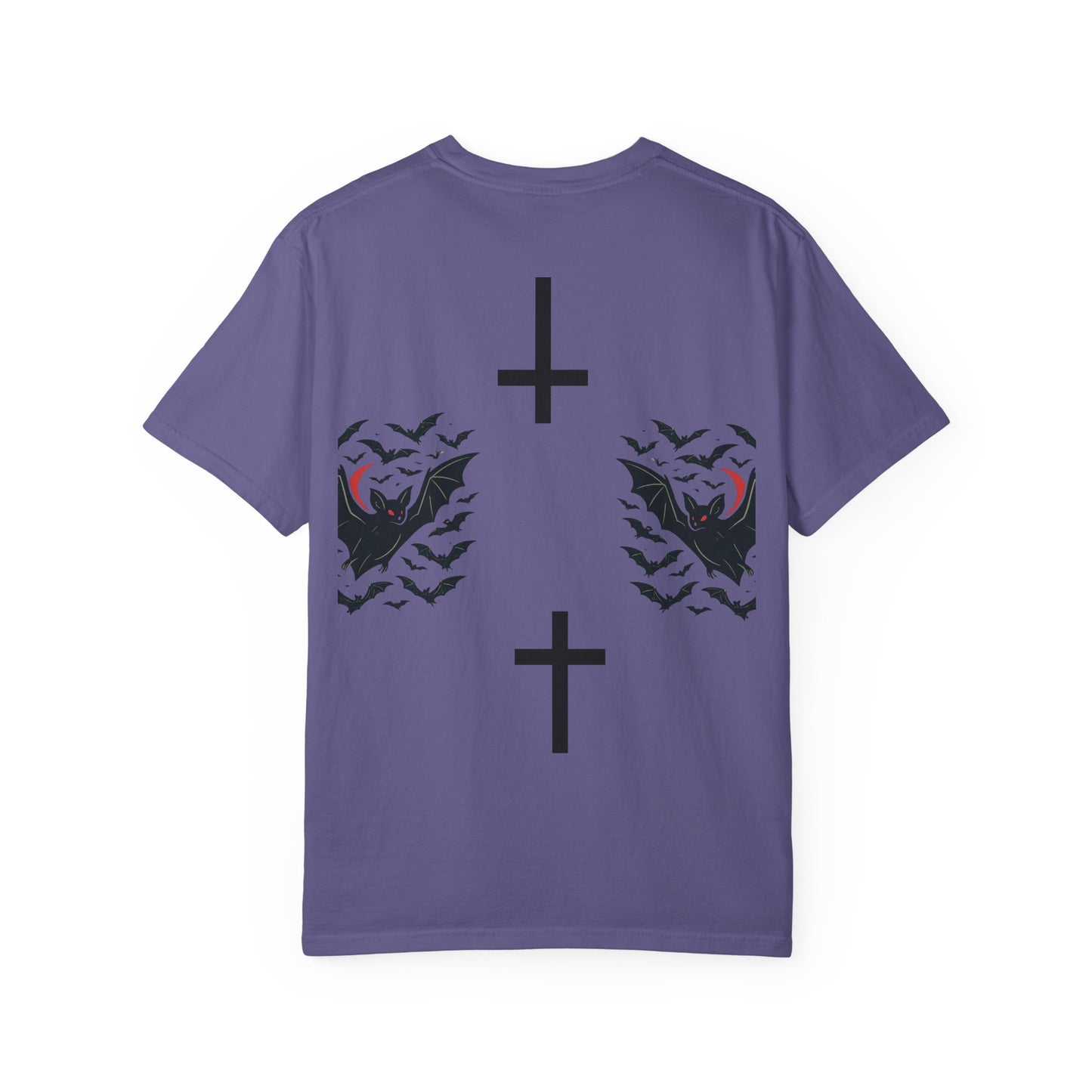 Gothic Bat T-Shirt - Unisex Vibe, Perfect for Halloween, Alternative Fashion, Graphic Tee, Gift for Him/Her/Nonbinary