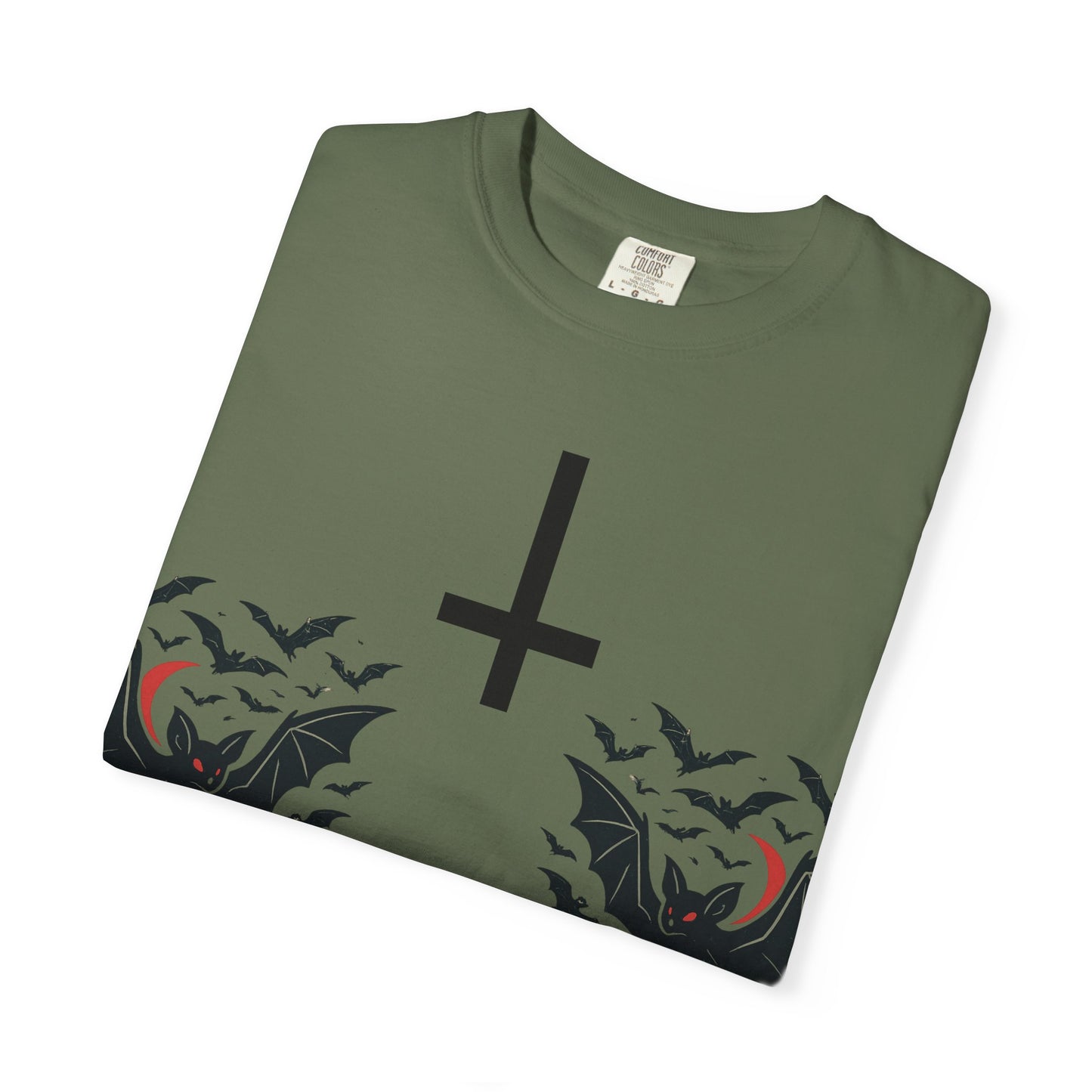 Gothic Bat T-Shirt - Unisex Vibe, Perfect for Halloween, Alternative Fashion, Graphic Tee, Gift for Him/Her/Nonbinary
